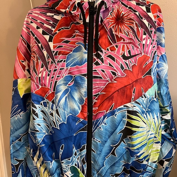 Nike Jackets & Blazers - Nike Pastel Leaf Print Jacket